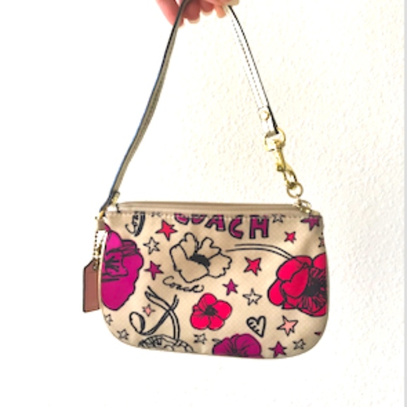 Coach Handbags - Coach Poppy  wristlet